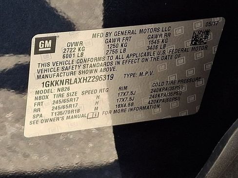 Used 2017 GMC Acadia SLE AWD/4WD image 29