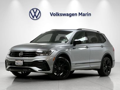 Used 2023 Volkswagen Tiguan SE R-Line