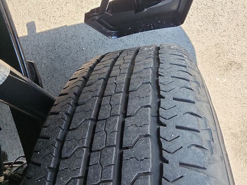 Used 2019 Ford F150 XLT w/ Equipment Group 302A Luxury AWD/4WD image 10