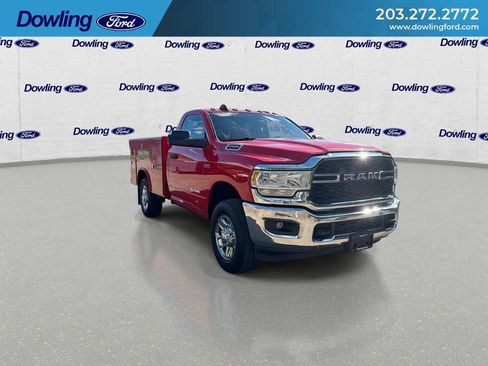 Used 2022 RAM 2500 Tradesman AWD/4WD image 2