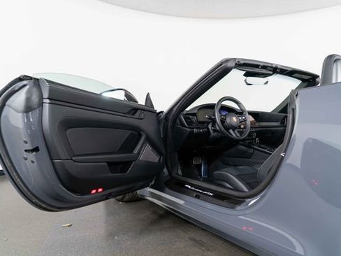 Used 2025 Porsche 911 Carrera GTS image 14