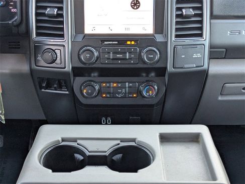 Used 2019 Ford F250 XLT w/ XLT Value Package image 18