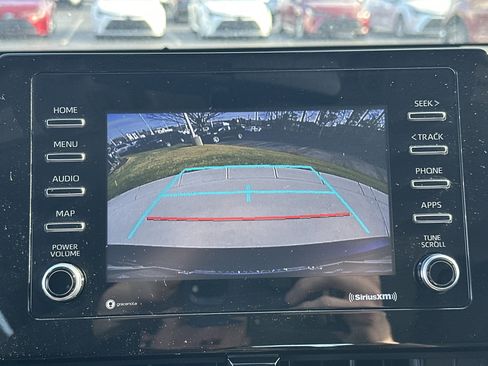 Certified 2021 Toyota Camry SE image 25