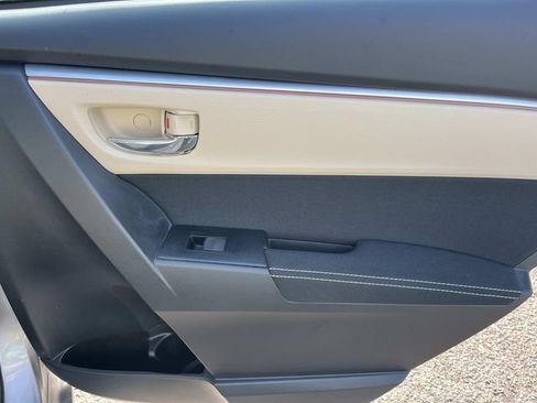 Used 2014 Toyota Corolla LE FWD image 22