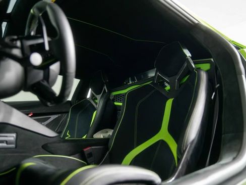 Used 2016 Lamborghini Aventador LP 750-4 Superveloce AWD/4WD image 14