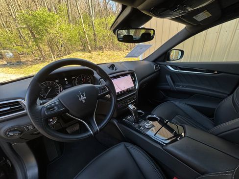 Used 2023 Maserati Ghibli Modena Q4 image 26