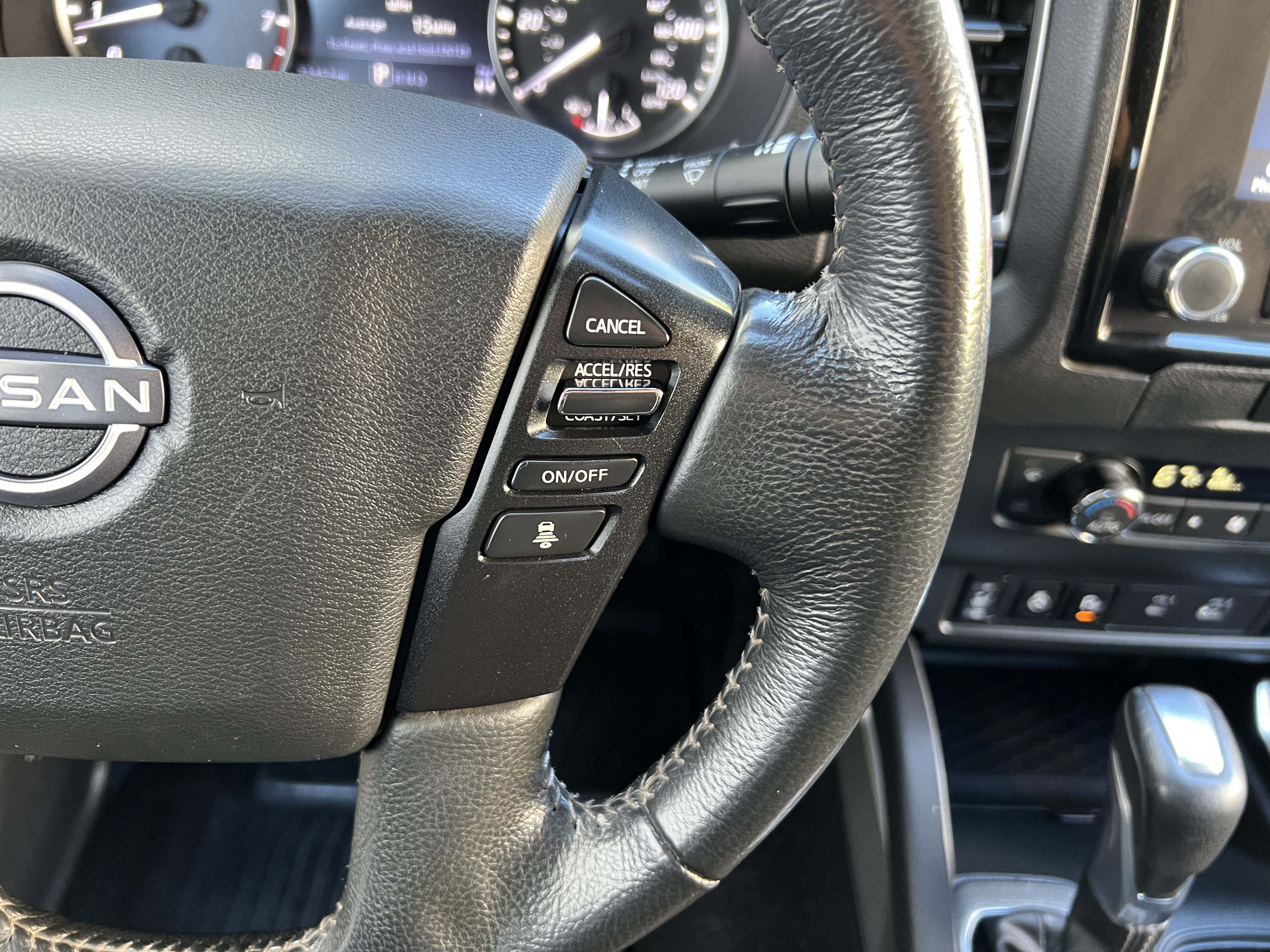 Used 2022 Nissan Frontier SV w/ SV Premium Package AWD/4WD image 24