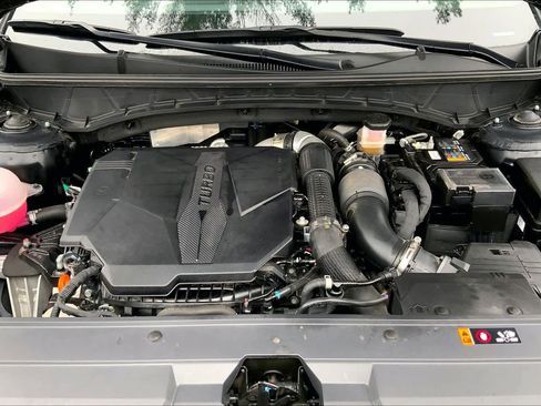 Used 2024 Hyundai Santa Cruz Night image 32