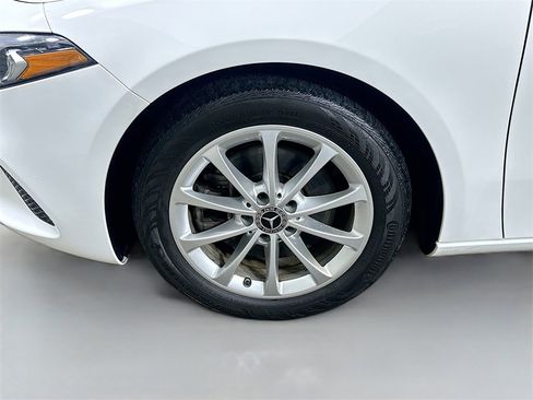 Used 2022 Mercedes-Benz A 220 4MATIC image 8