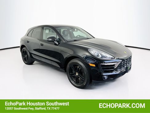 Used 2017 Porsche Macan AWD/4WD image 1