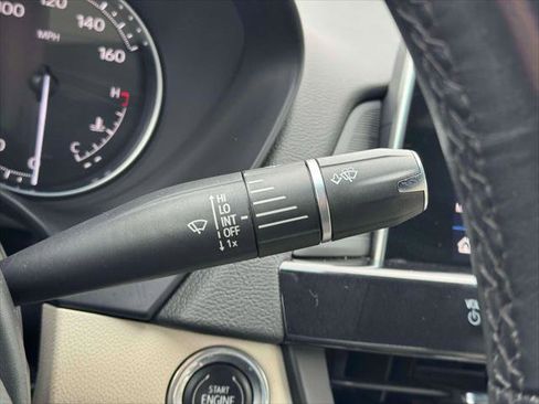 Used 2023 Cadillac CT4 Luxury w/ Sun And Sound Package image 23