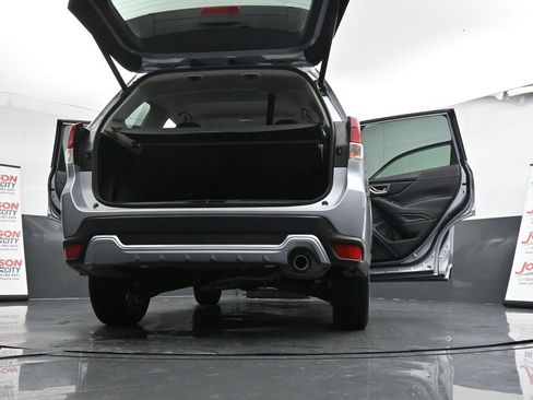 Used 2022 Subaru Forester Touring image 46