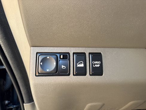 Used 2019 Nissan Frontier SV w/ Value Truck Package AWD/4WD image 35
