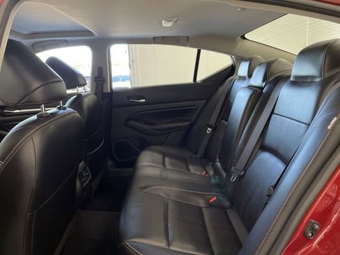 Certified 2024 Nissan Altima 2.0 SR image 16