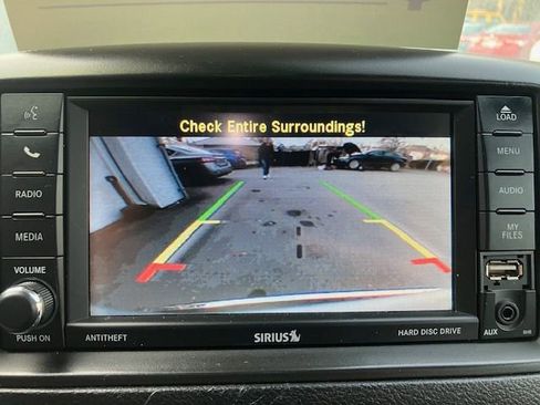 Used 2017 Dodge Grand Caravan GT image 18