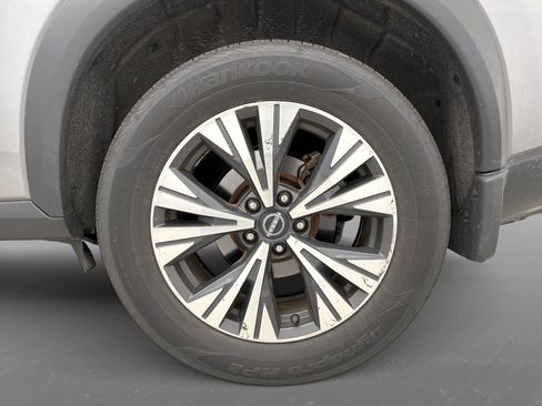 Used 2023 Nissan Rogue SV AWD/4WD image 13