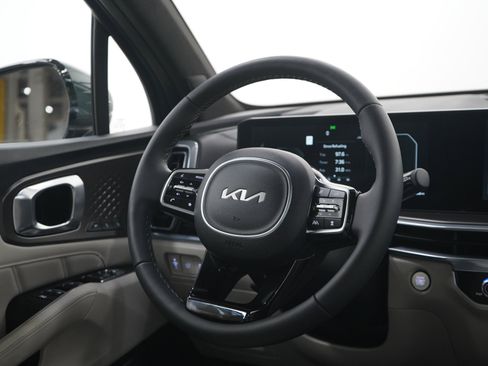 Used 2025 Kia Sorento SX Prestige AWD/4WD image 15
