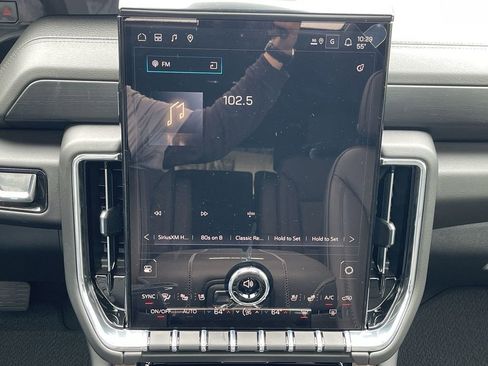 New 2026 GMC Yukon XL Denali AWD/4WD image 13