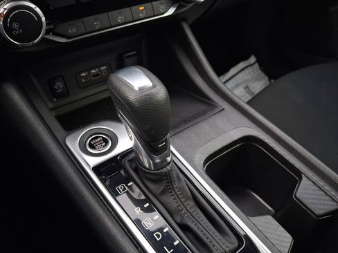 Used 2024 Nissan Sentra SV image 30