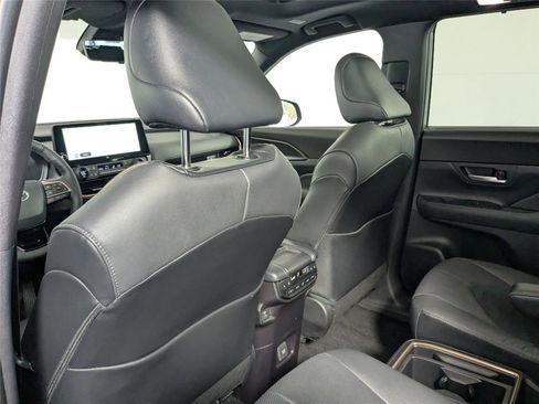 Certified 2026 Toyota Grand Highlander AWD Hybrid image 33