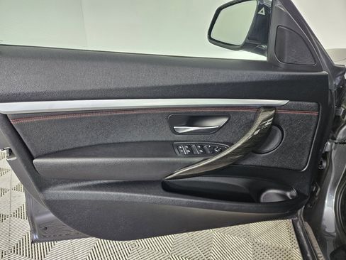 Used 2018 BMW 330i Gran Turismo xDrive w/ Premium Package AWD/4WD image 21