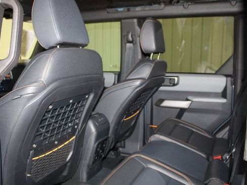 Used 2022 Ford Bronco Badlands w/ Sasquatch Package image 22