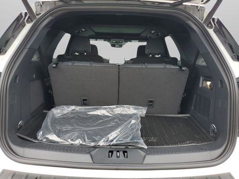 New 2026 Ford Explorer ST w/ Sun And Sound Package image 8