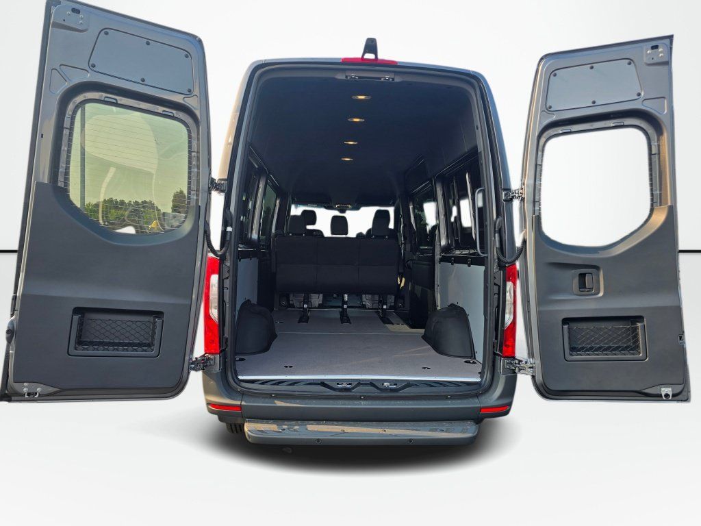 New 2026 Mercedes-Benz Sprinter 2500 image 15
