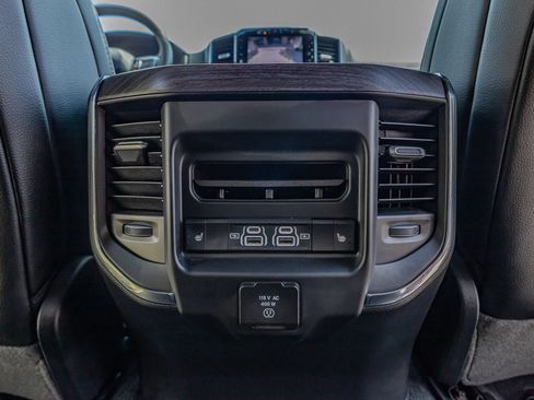 Used 2025 RAM 1500 Laramie w/ Sport Appearance Package AWD/4WD image 28