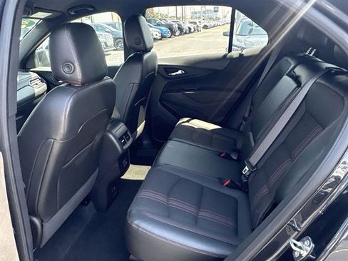 Certified 2023 Chevrolet Equinox RS FWD image 23