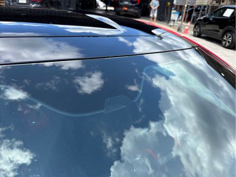 Used 2020 Chevrolet Corvette Stingray Preferred Cpe w/ 2LT Preferred Equipment Group RWD image 12