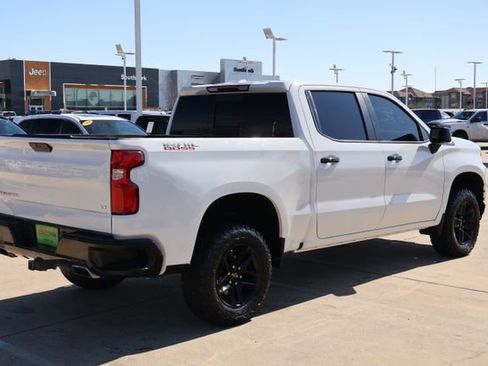 Used 2021 Chevrolet Silverado 1500 LT Trail Boss w/ Convenience Package II image 7