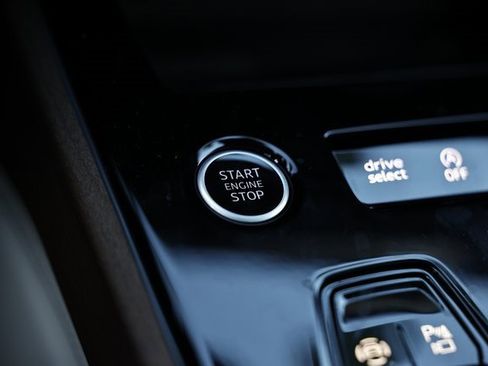 New 2026 Audi A6 Premium Plus image 40