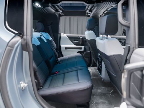 Used 2024 GMC Hummer EV 3X w/ Omega Edition AWD/4WD image 61