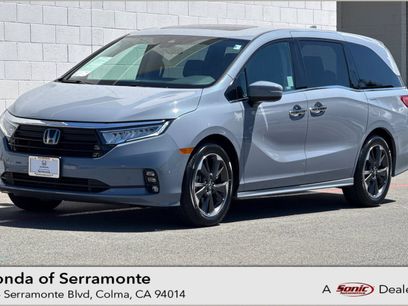 Used 2023 Honda Odyssey Elite