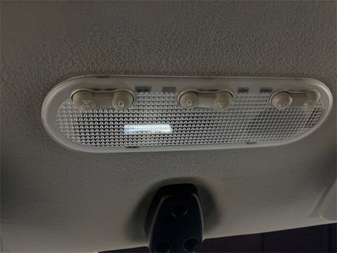 Used 2013 Nissan NV200 SV w/ Technology Pkg image 19