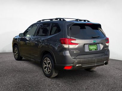 Used 2022 Subaru Forester Premium w/ Popular Package #1