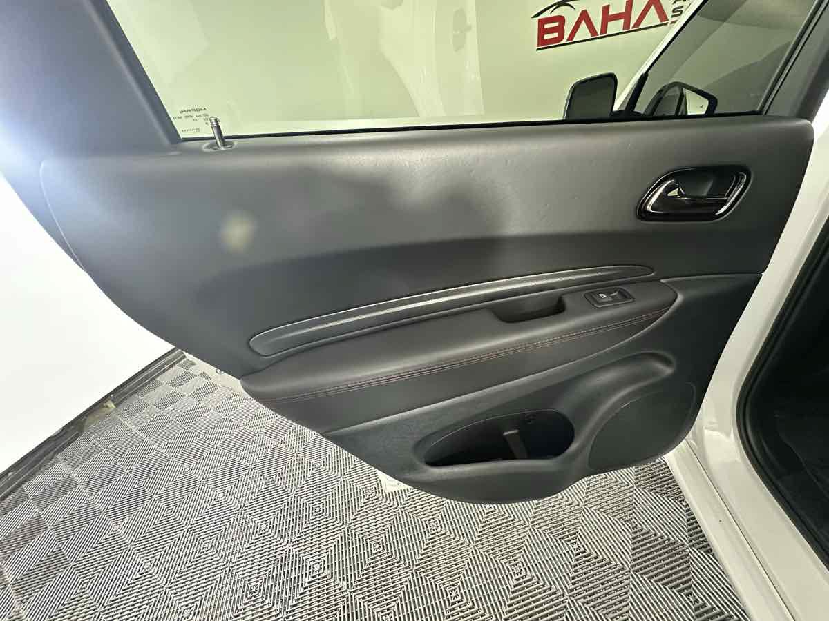 Used 2023 Dodge Durango GT AWD/4WD image 17