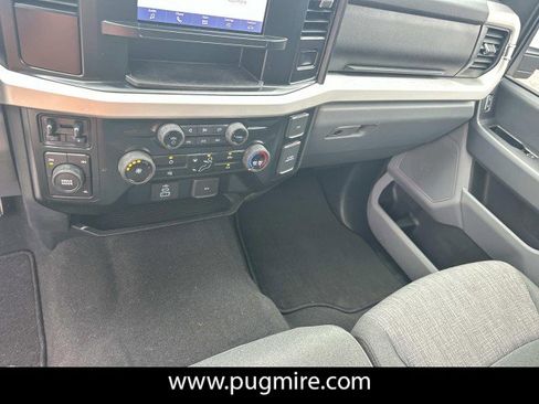 Used 2024 Ford F250 XLT image 32