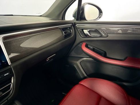 Used 2020 Porsche Macan GTS image 34