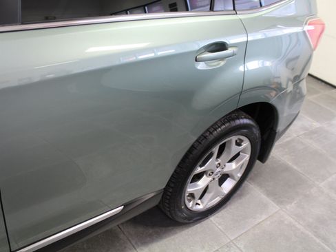 Used 2018 Subaru Forester 2.5i Touring image 34