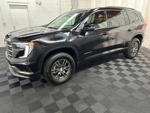 Used 2025 GMC Acadia Elevation AWD/4WD image 5