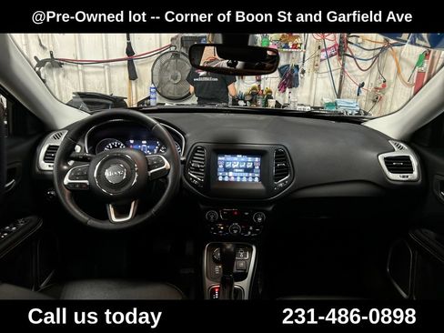 Used 2021 Jeep Compass Latitude w/ Convenience Group AWD/4WD image 18
