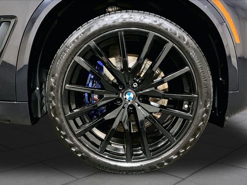 Used 2022 BMW X5 M50i AWD/4WD image 10