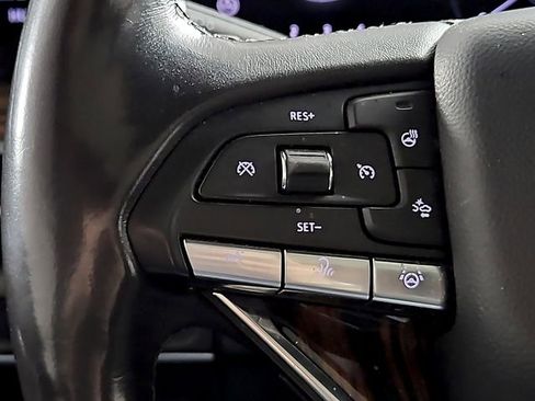 Used 2023 Cadillac Escalade ESV Premium Luxury image 24