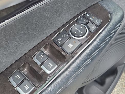 Certified 2018 Kia Sorento EX image 16