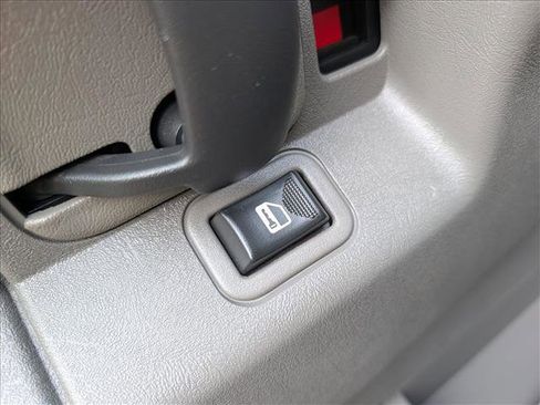 Used 2021 Chevrolet Express 2500 w/ Driver Convenience Package RWD image 20