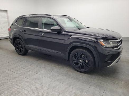 Used 2022 Volkswagen Atlas SE image 11
