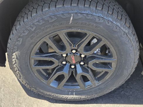 New 2025 GMC Sierra 1500 Elevation w/ Elevation Premium Package image 5