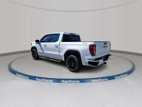 Used 2023 GMC Sierra 1500 Elevation w/ LPO, Elevation Black Package AWD/4WD image 5